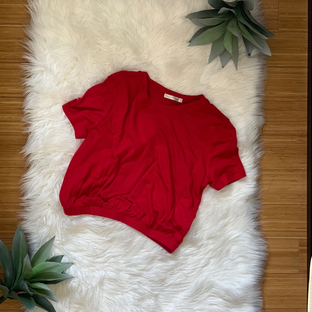 Red Tee